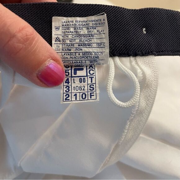 Fila Skirt Vintage Made in Italy Tennis Pickleball Mini Exercise White Size 10 - Picture 7 of 7